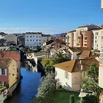 Apartamento Climatise Centre Ville, Proche Plages Raphael Et Frejus Avec Ascenseur *