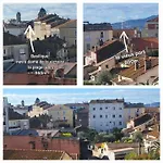 Climatise Centre Ville, Proche Plages Raphael Et Frejus Avec Ascenseur