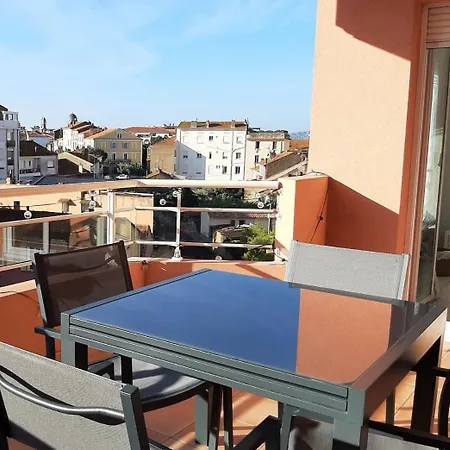 Climatisé Centre Ville, Proche Plages Raphaël Et Fréjus Appartamento Saint-Raphaël