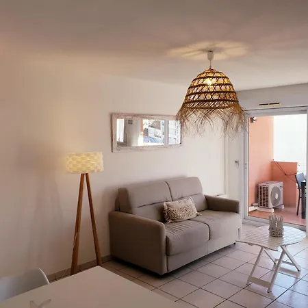 Climatise Centre Ville, Proche Plages Raphael Et Frejus Avec Ascenseur Apartamento Saint-Raphaël